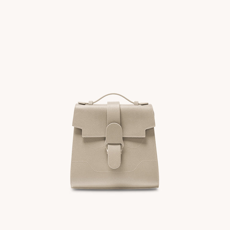 alunna bag pebbled sand front view