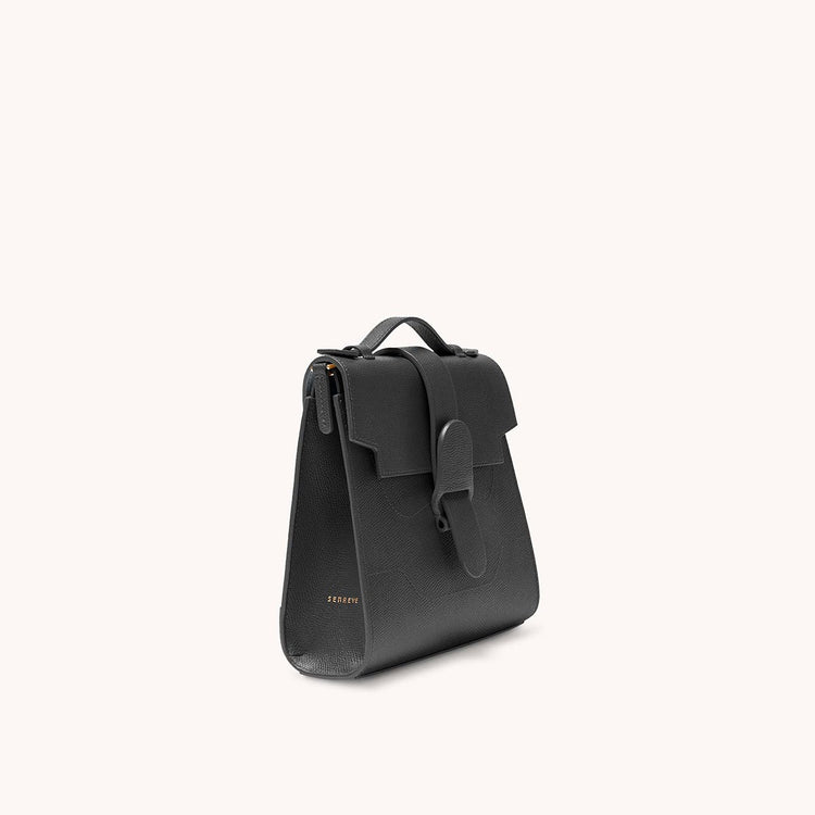 alunna bag pebbled noir side view right