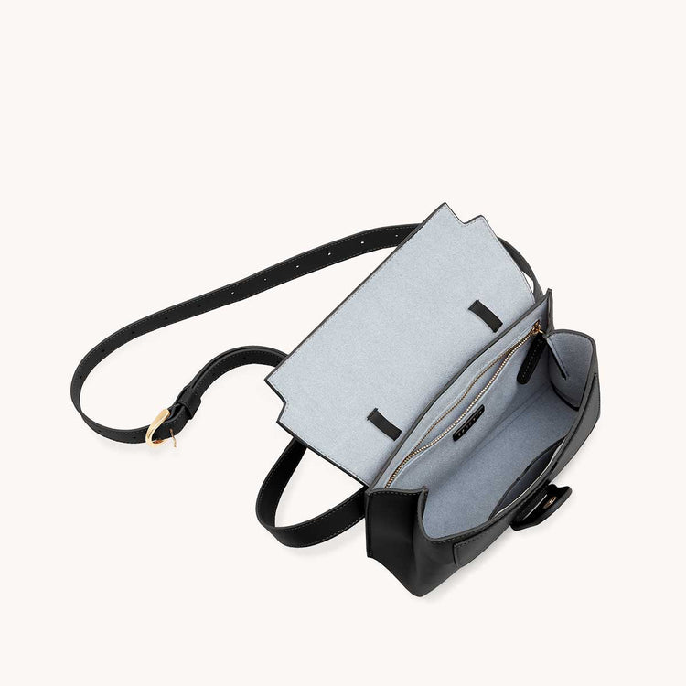 aria belt bag cactus midnight interior view