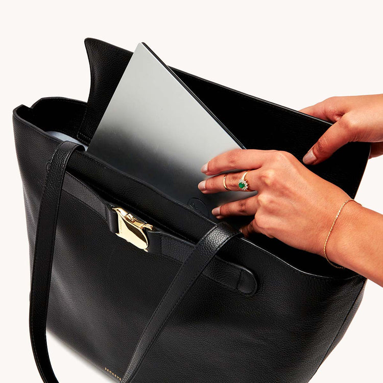 Cadence Tote | Piccola 8 main