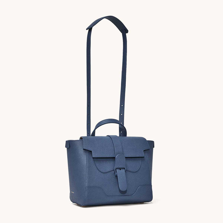 See The Luxury Bag That Fits Everything: Senreve Midi Maestra - the primpy  sheep