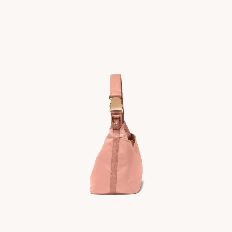 Perfectly Imperfect | Strati Sporta | Nylon 3 main
