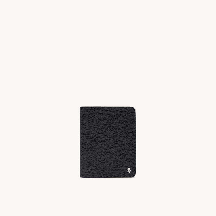Passport Holder Pietra Chicago Front
