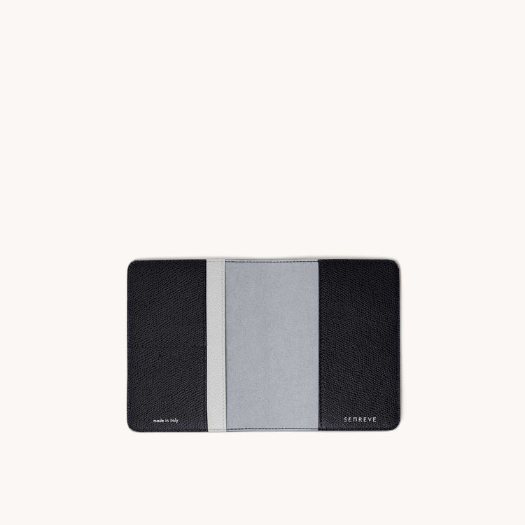 Passport Holder Pietra Chicago Open Back 
