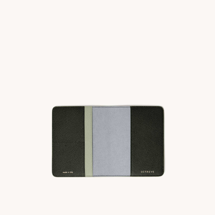 Monogram leather passport holder black grain – Totême