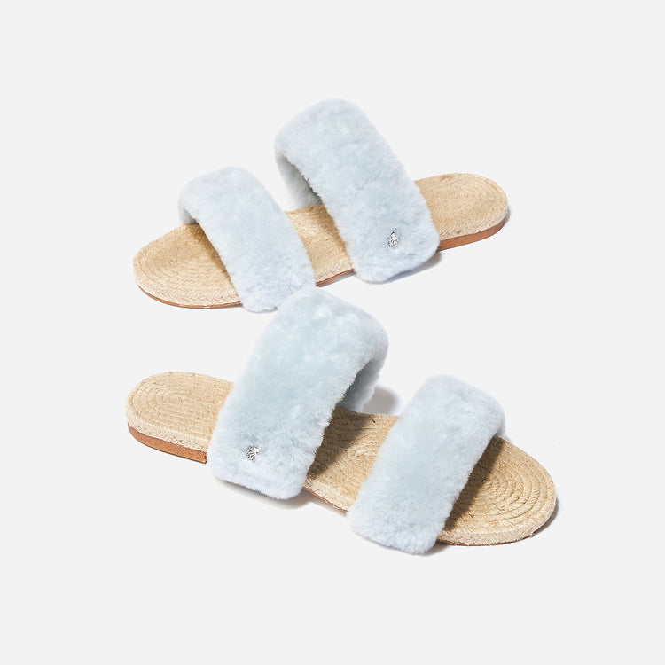 Pair of Shearling Sandal Pond Small at Opposite Orientations
