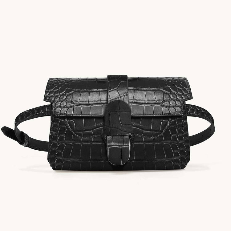 Senreve aria belt bag in Ice, Women's Fashion, Bags & Wallets, Cross-body  Bags on Carousell