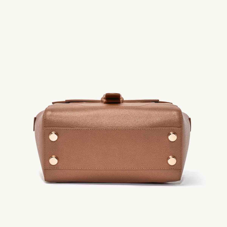 Perfectly Repacked | Midi Maestra Bag | Pebbled 3 main