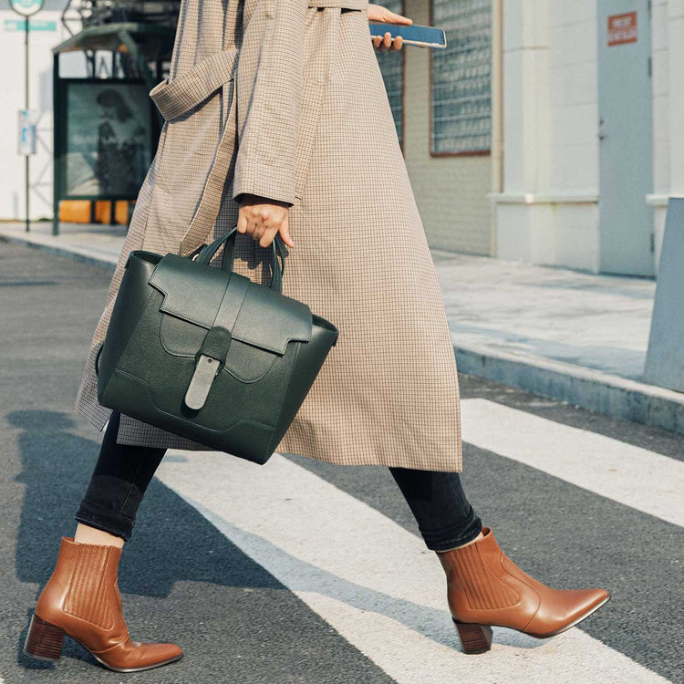 Perfectly Repacked | Midi Maestra | Pebbled 6 main