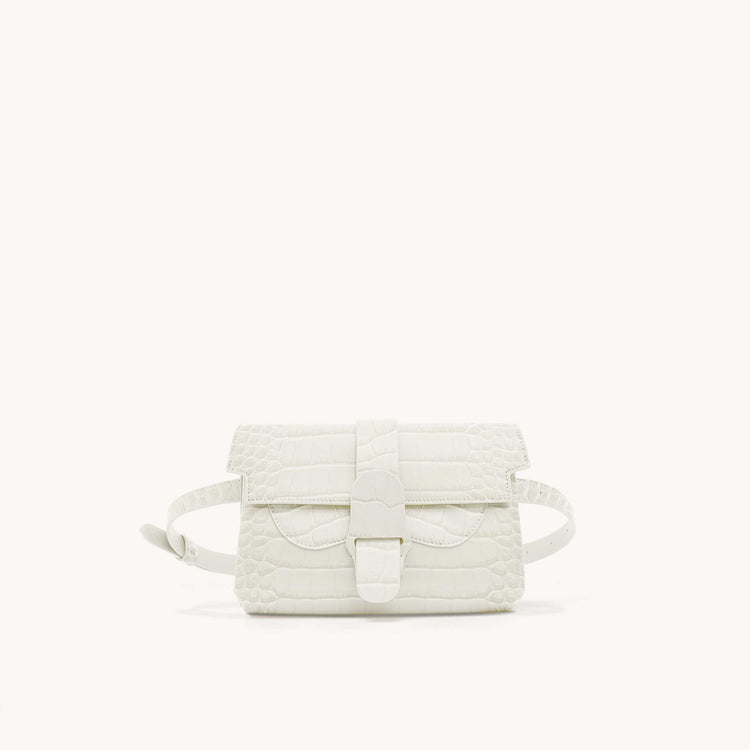 SENREVE - The Aria Belt Bag: a handbag as versatile as the women who wear  it. via @elizrahajeng #SENREVE #AriaBeltBag #DragonNoirAriaBeltBag  #PebbledMerlotAriaBeltBag #MimosaStormAriaBeltBag #HandsFreeBag #FannyPack  #LeatherFannyPack #BumBag